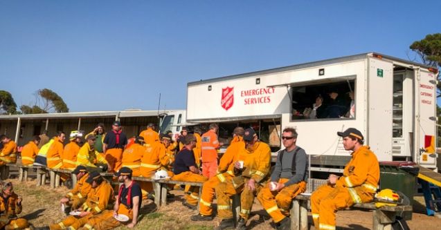 Ensuring firefighters are well-fed on Kangaroo Island